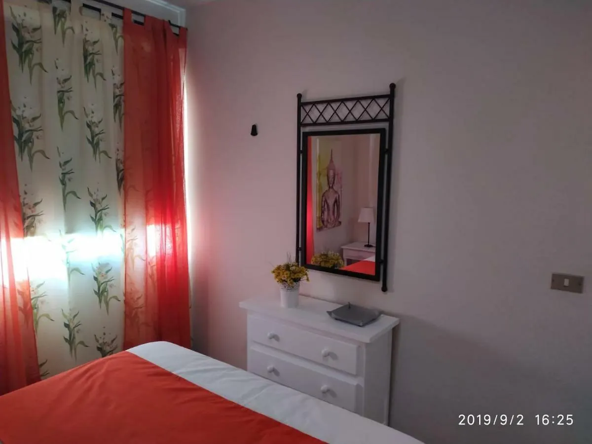 Апартаменты Apartamento Seguro De Sol Пуэрто-де-Сантьяго